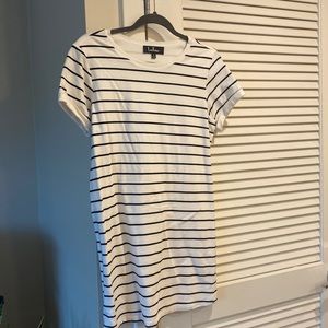 Lulus Tshirt striped dress